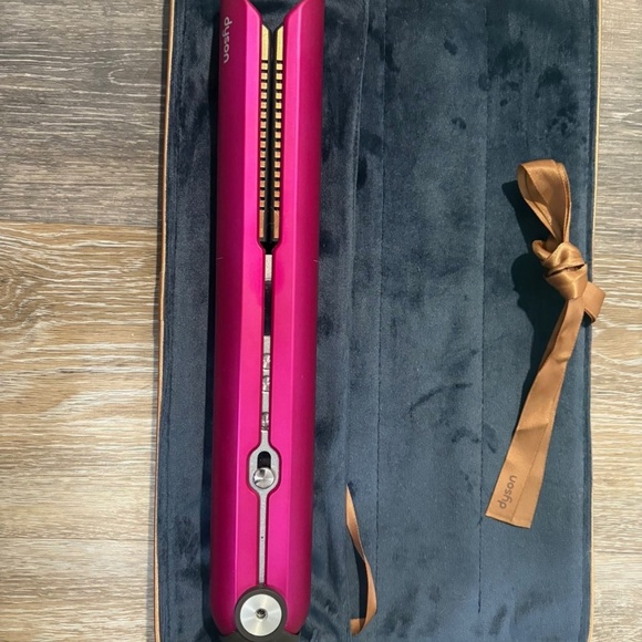 Dyson Corrale straightener - Picture 3 of 7